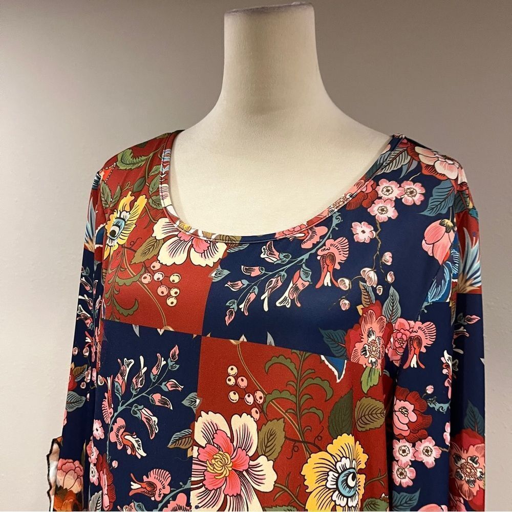 Patchwork Print Floral Rustic Red Long Sleeve Kne… - image 2